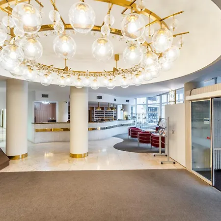 Hotel Complex Curie 3*