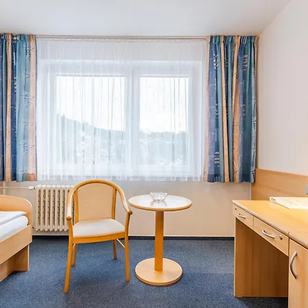 Complex Curie Hotel