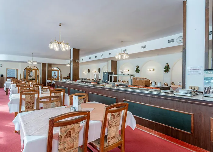 Hotell Complex Curie Jáchymov